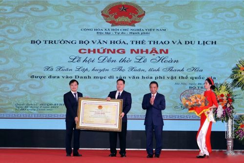 tham-gia-trung-bay-tai-le-hoi-den-tho-le-hoan-nam-2023-va-ky-niem-1018-nam-ngay-mat-anh-hung-dan-toc-hoang-de-le-dai-hanh-1005---2023-